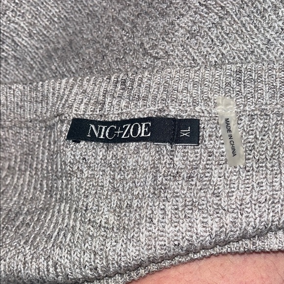 NIC+ZOE size XL Gray Sweater with Fringe Detail - Picture 6 of 7